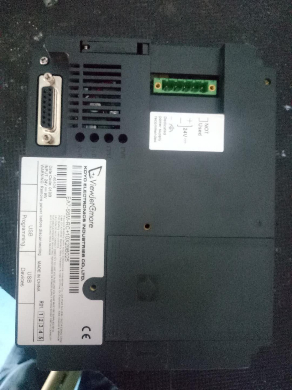 富士G9 系列改動來的方法 富士變頻器G9S/P9S修改容量，類型，電壓等級的方法： 按reset鍵+PRG鍵，出現(xiàn)C參數(shù) 按上箭頭鍵或下箭頭鍵找到C08=容量或>>鍵+PRG鍵U00，先修改 131=0.4G  132=0.75G……  136=5.5G/7.5P……141=22G/30P … 修改后按data鍵存儲 用>>鍵+上箭頭鍵修改C05=G/P類型    G=0,P=1 修改后按data鍵存儲 富士G11 找到P02參數(shù)就可以改了， P02是電機(jī)銘牌的額定功率